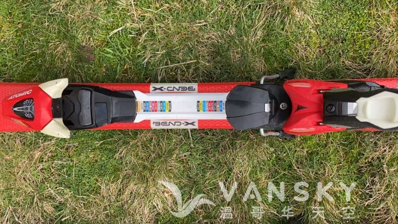 251109193909_Ski Board1.jpg